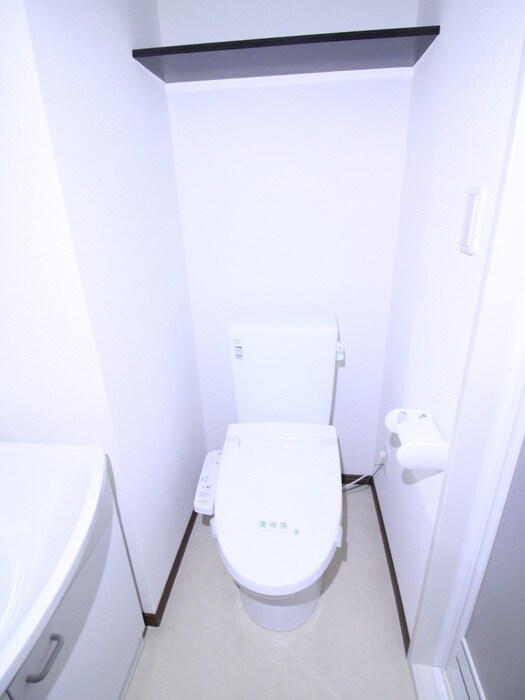 物件内観写真9　(トイレ)