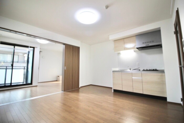 物件内観写真8　(居室)