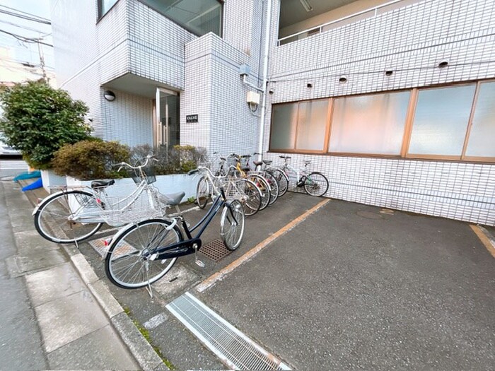 カルムの駐輪場