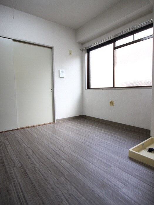 物件内観写真21　(居室)