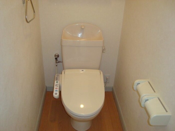 物件内観写真12　(トイレ)