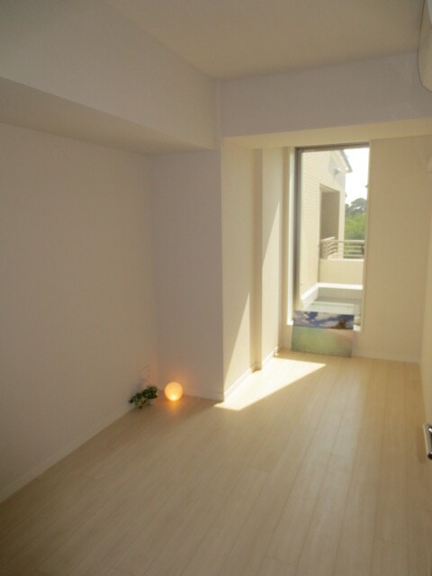 物件内観写真6　(居室)