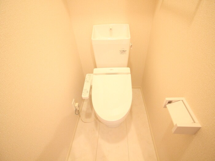 物件内観写真11　(トイレ)