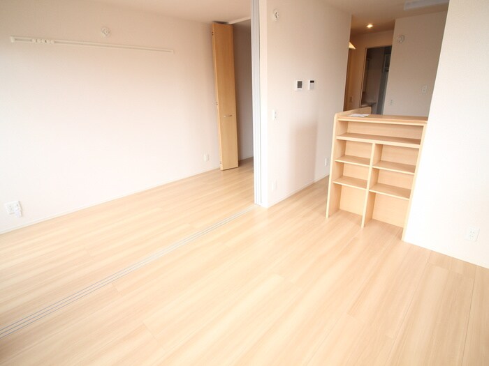 物件内観写真13　(居室)