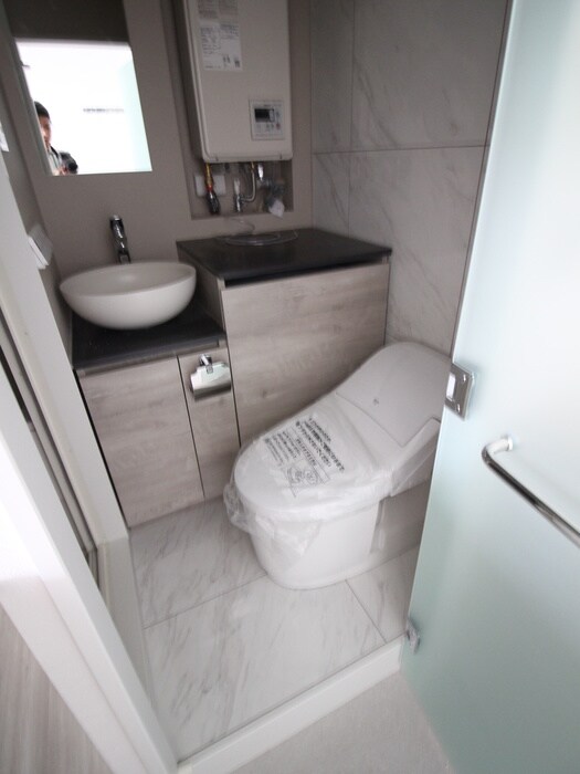 物件内観写真12　(トイレ)