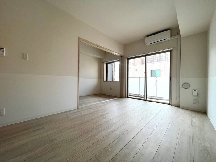 物件内観写真6　(居室)