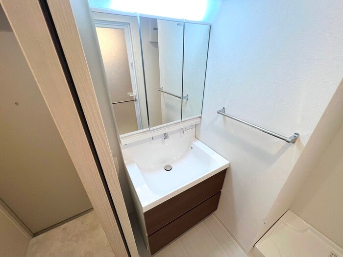 スリージアの洗面