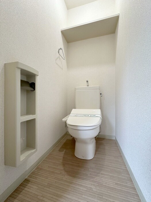 物件内観写真13　(トイレ)