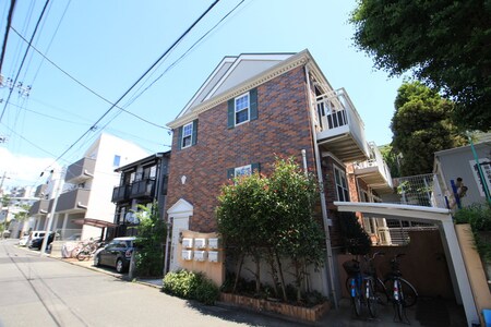 Ｐｅｔｉｔ　Ｇｅｏｇｉａｎ横浜外観写真