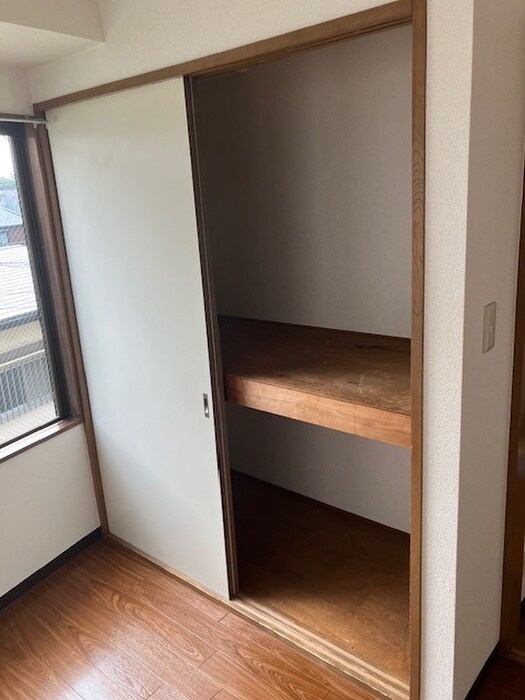 物件内観写真13　(収納)