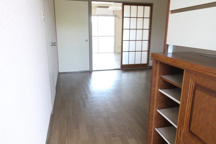 物件内観写真8　(居室)