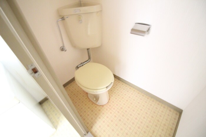 物件内観写真11　(トイレ)