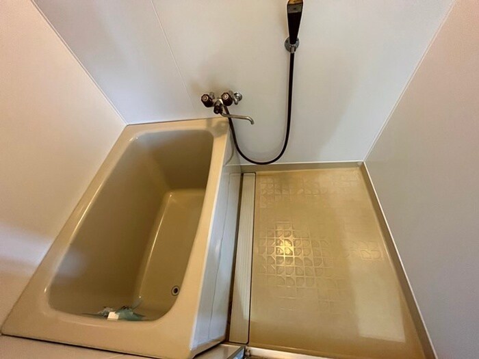 物件内観写真12　(バス／シャワールーム等)