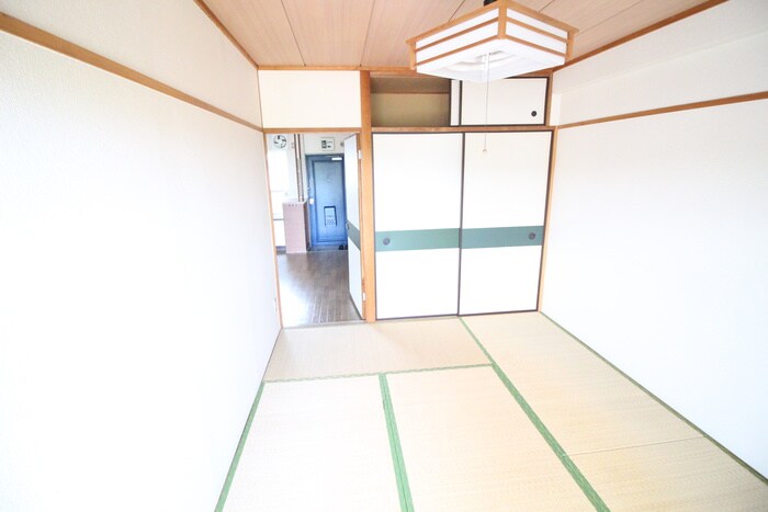 物件内観写真18　(居室)