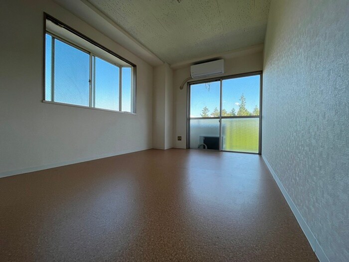 物件内観写真22　(居室)