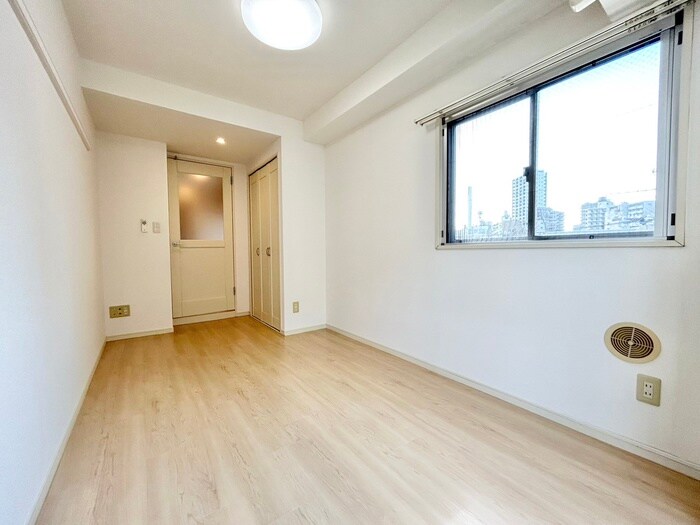 物件内観写真22　(居室)