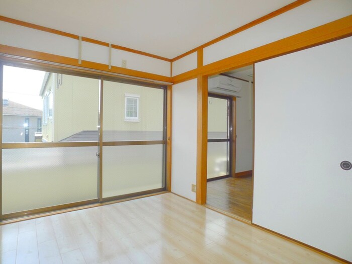 物件内観写真9　(居室)