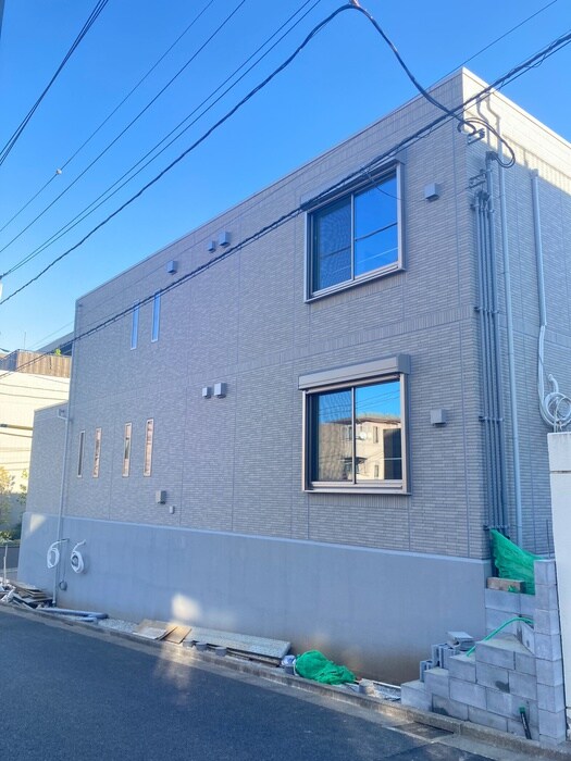 物件外観写真5　(建築中)