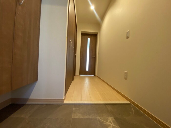 物件内観写真21　(廊下)