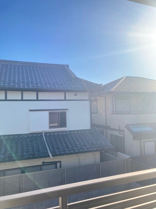 物件内観写真22　(室内からの展望)