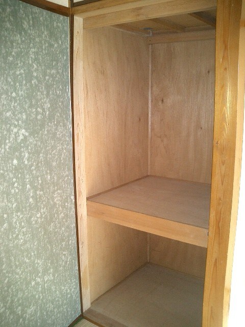 物件内観写真12　(収納)