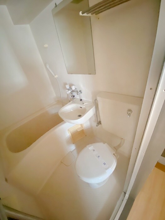 物件内観写真12　(トイレ)