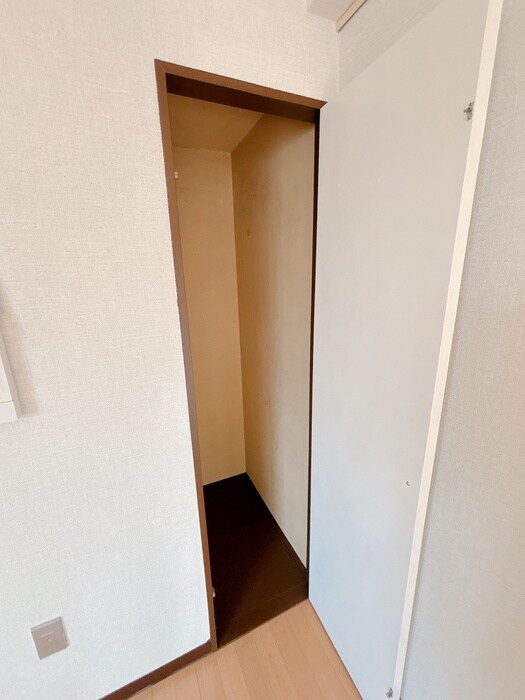 物件内観写真20　(収納)