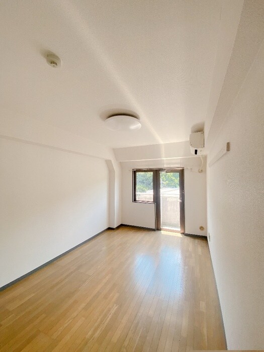 物件内観写真22　(居室)