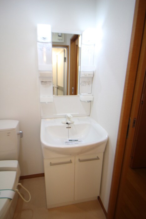 物件内観写真11　(洗面)