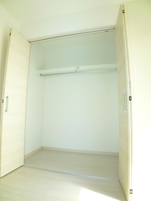 物件内観写真11　(収納)