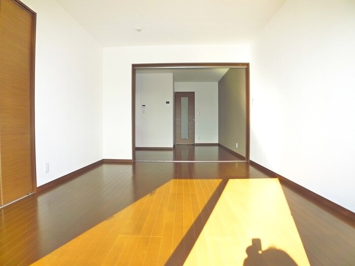 物件内観写真12　(居室)