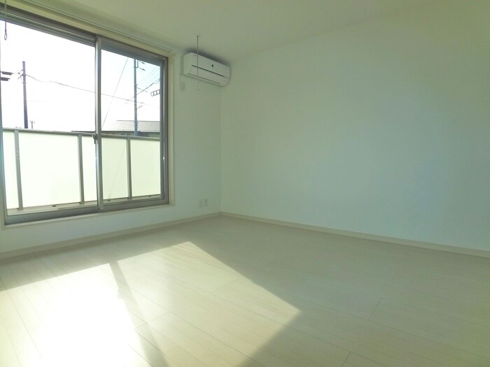 物件内観写真13　(居室)