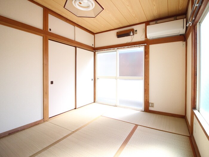 物件内観写真9　(居室)