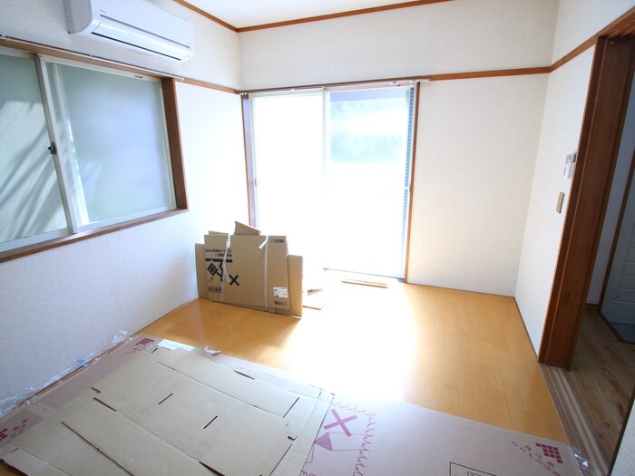 物件内観写真7　(居室)