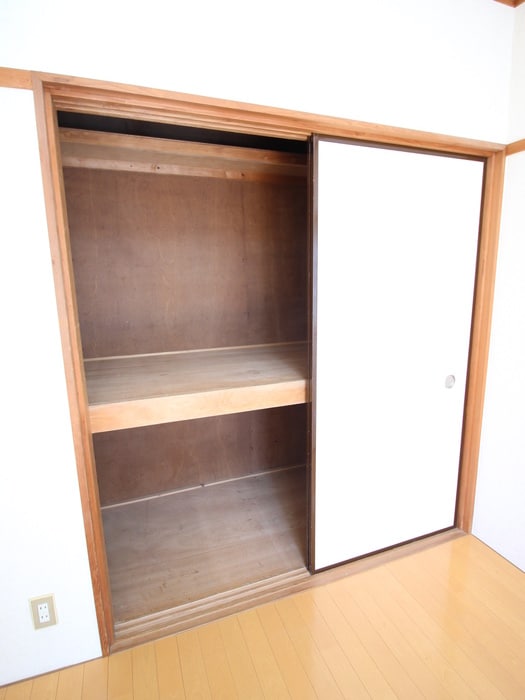 物件内観写真11　(収納)