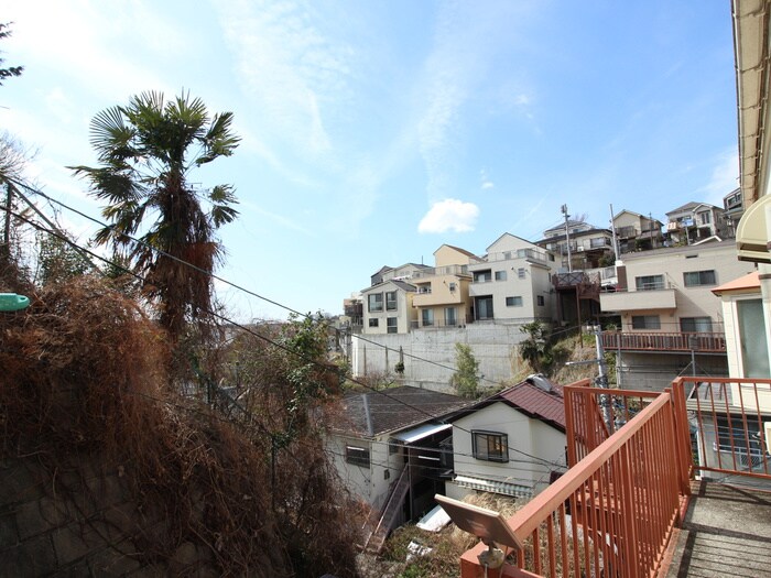 物件内観写真22　(室内からの展望)