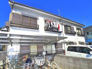 メープルハウスＢ館外観写真