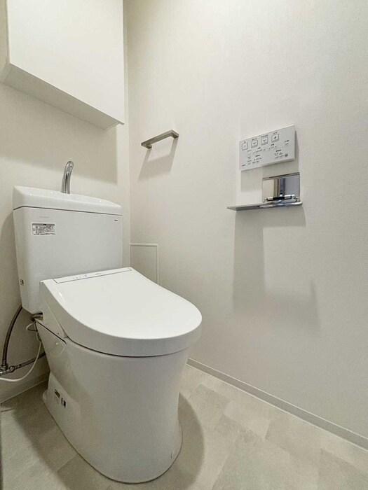 物件内観写真14　(トイレ)