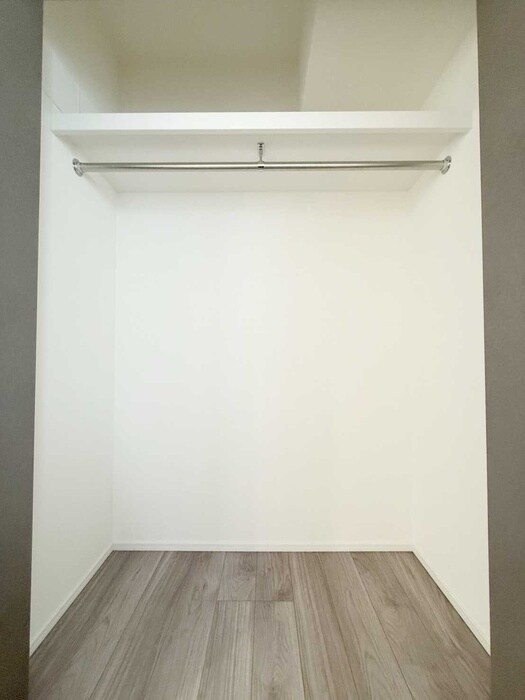 物件内観写真15　(収納)