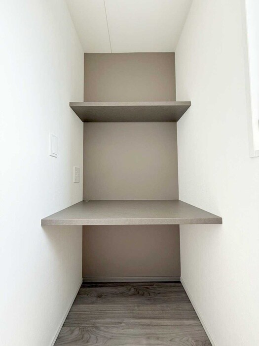 物件内観写真16　(収納)