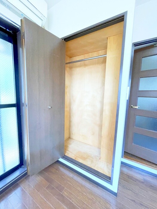 物件内観写真10　(収納)