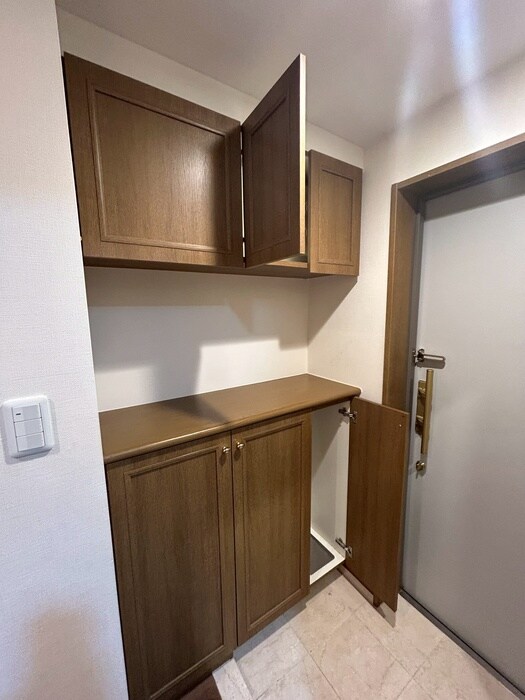 物件内観写真11　(靴箱)