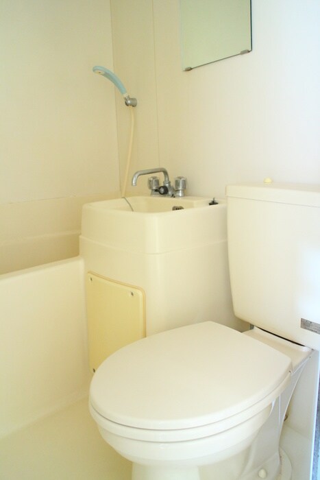 物件内観写真9　(トイレ)