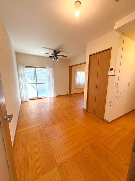 物件内観写真5　(居室)