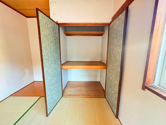 物件内観写真15　(収納)