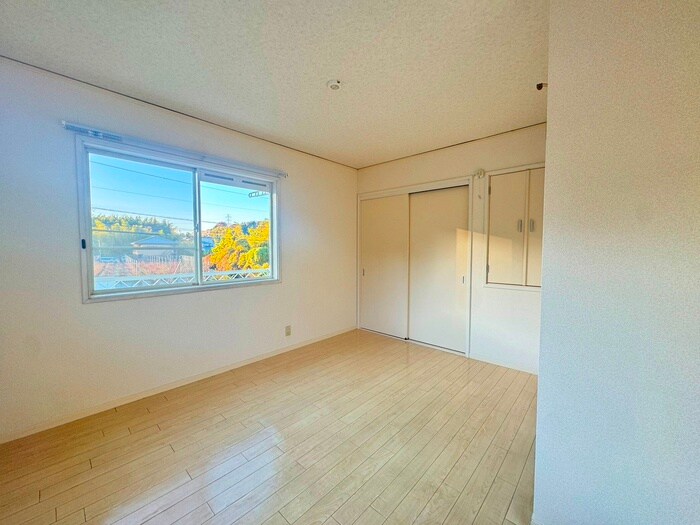 物件内観写真16　(居室)