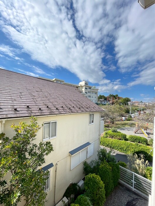 物件内観写真14　(室内からの展望)