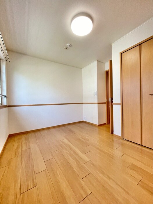 物件内観写真22　(居室)