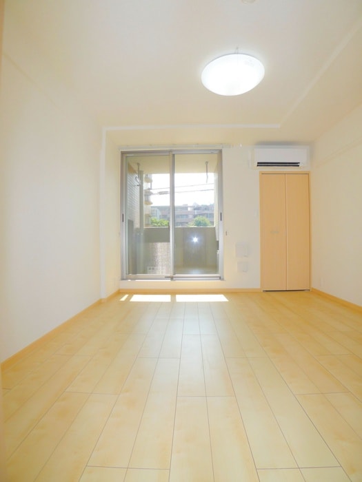 物件内観写真16　(居室)