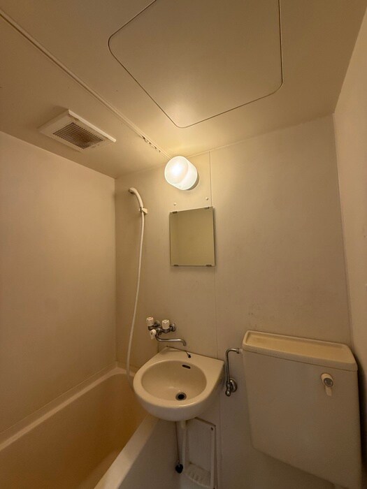 物件内観写真12　(洗面)